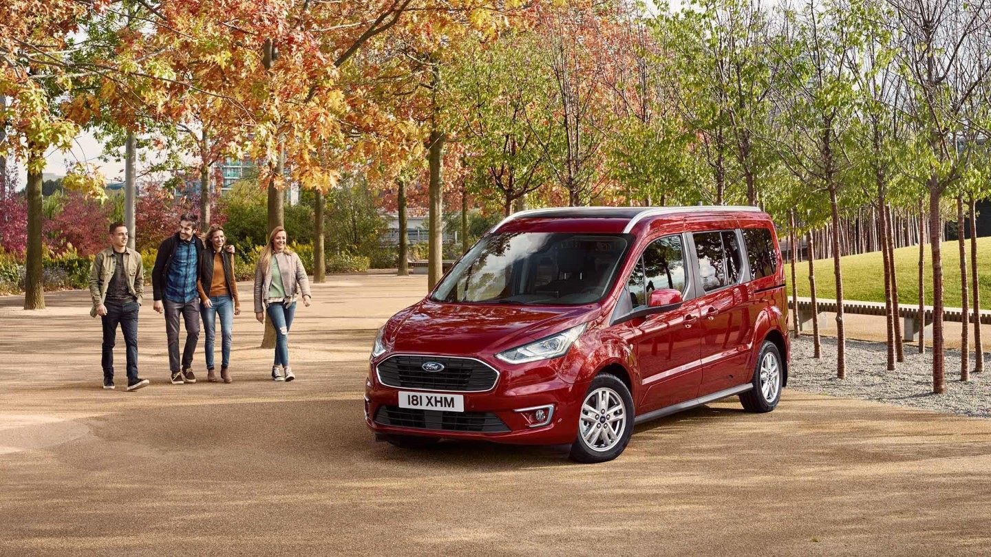 Ford Tourneo Connect 03