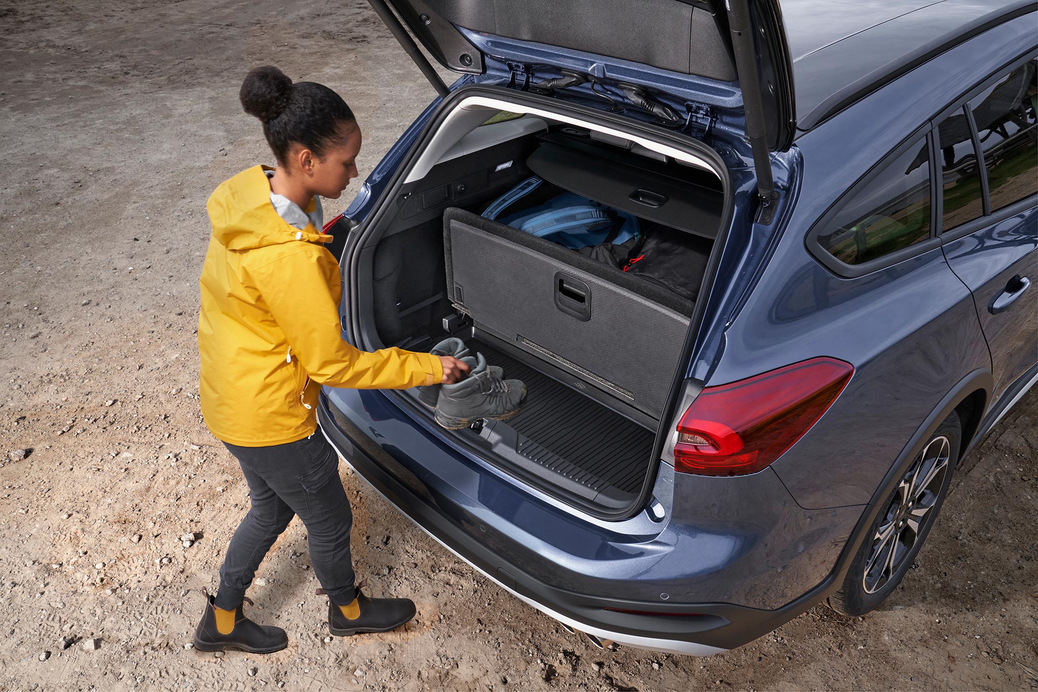 2021 FORD FOCUS ACTIVE LOADSPACE 02 LOW